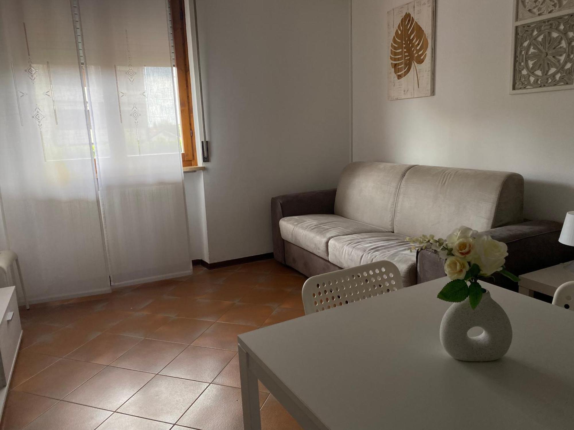 Casa Gaia- Castelnuovo Del Garda Apartamento *